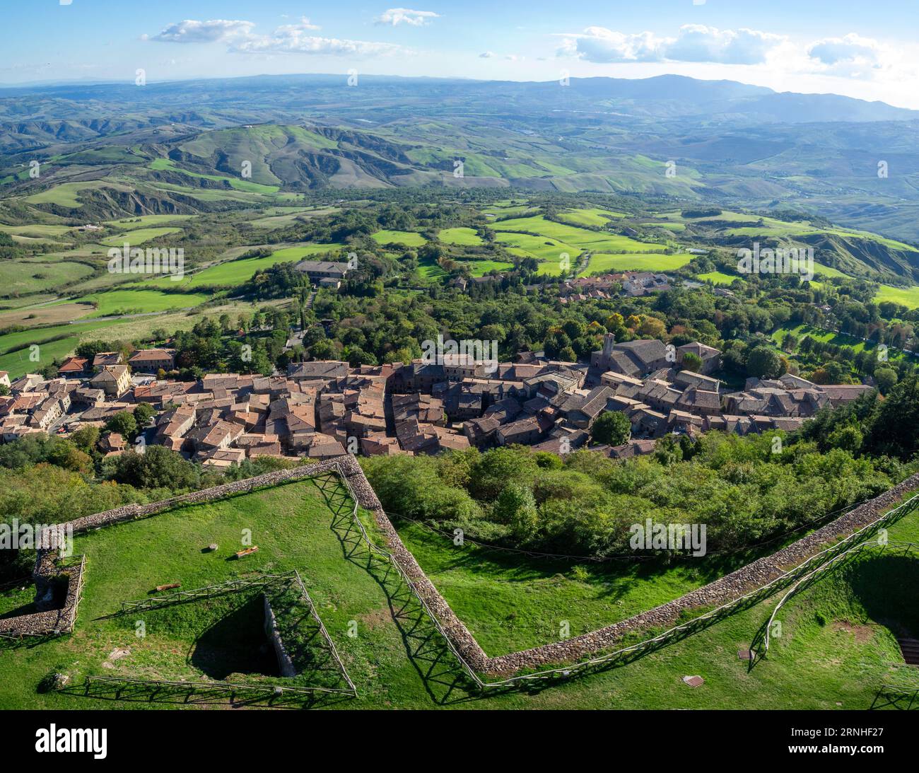 Blick von der Rocca (Burg) von Radicofani Stockfoto