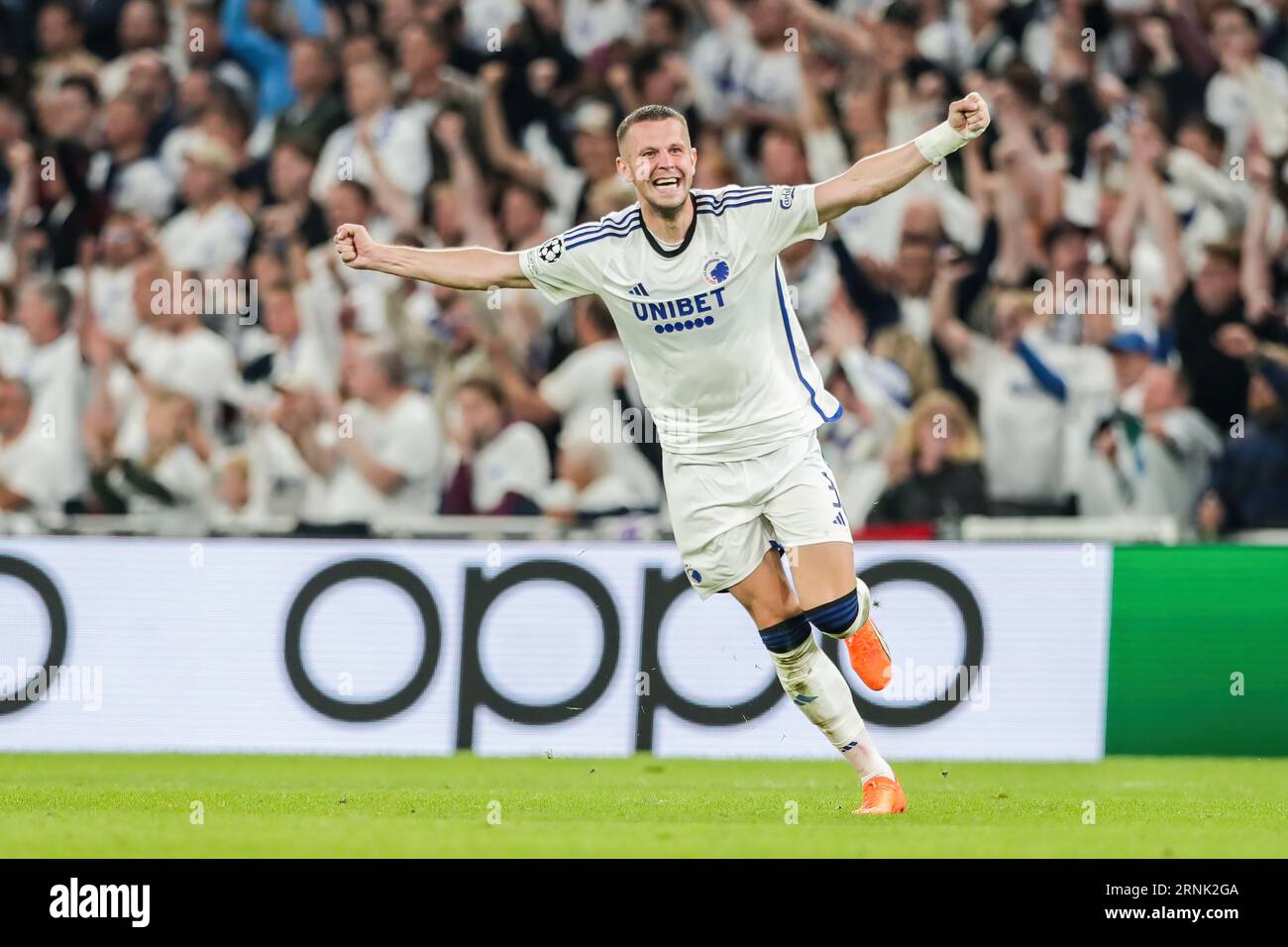 Kopenhaga, Dänemark. 30. August 2023. Denis Vavro vom FC Kopenhagen feiert den Aufstieg zur Champions League während der Eliminationen des Fußballspiels der UEFA Champions League 2023/2024 zwischen dem FC Kopenhagen und Rakow Czestochowa im Parken Stadium. Endstand: FC Kopenhagen 1:1 Rakow Czestochowa. Quelle: SOPA Images Limited/Alamy Live News Stockfoto