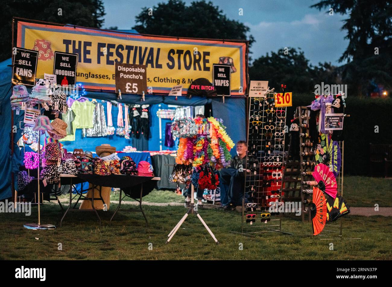 London, Vereinigtes Königreich. September 2023. Ein Festival Store Stand im Pub in the Park in Chiswick, West London. Cristina Massei/Alamy Live News Stockfoto