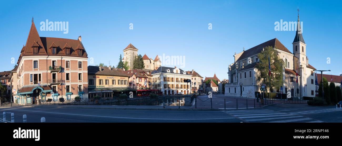 ANNECY, FRANKREICH - 10. JULI 2022: Die Altstadt. Stockfoto