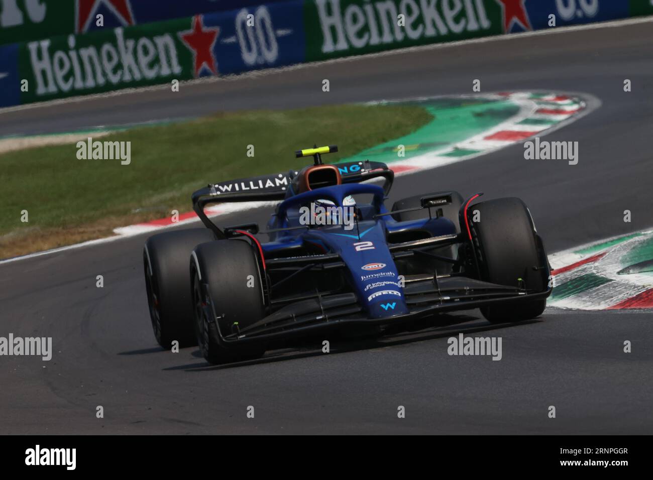 Monza, Italien. September 2023. MONZA, Italien, 2. September 2023; #2, Logan Sargeant, USA, Team Williams F1 FW45, Mercedes-Motor, Parco di Monza, Autodromo, Formel 1, F1, großer Preis von Italien, GP d'Italie, Motorsport, Formel1, Honorarpflichtiges Foto, gebührenpflichtiges Bild, Copyright © Gabriele MOLETI/ATP Images (MOLETI Gabriele/ATP/SPP) Credit: SPP Sport Press Photo. Alamy Live News Stockfoto