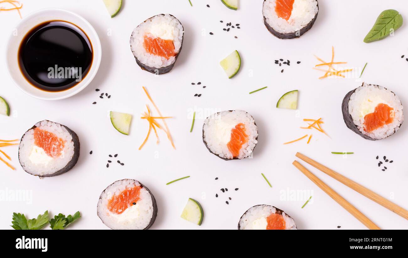 Rahmen Sie frisches Sushi ein Stockfoto