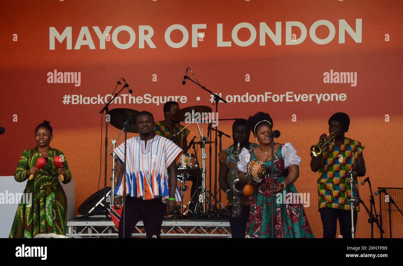 London, Großbritannien. September 2023. Alogte Oho und seine Sounds of Joy treten während Black on the Square 2023 auf, einem Event, das die Kultur und Kreativität von Black feiert. Quelle: Vuk Valcic/Alamy Live News Stockfoto