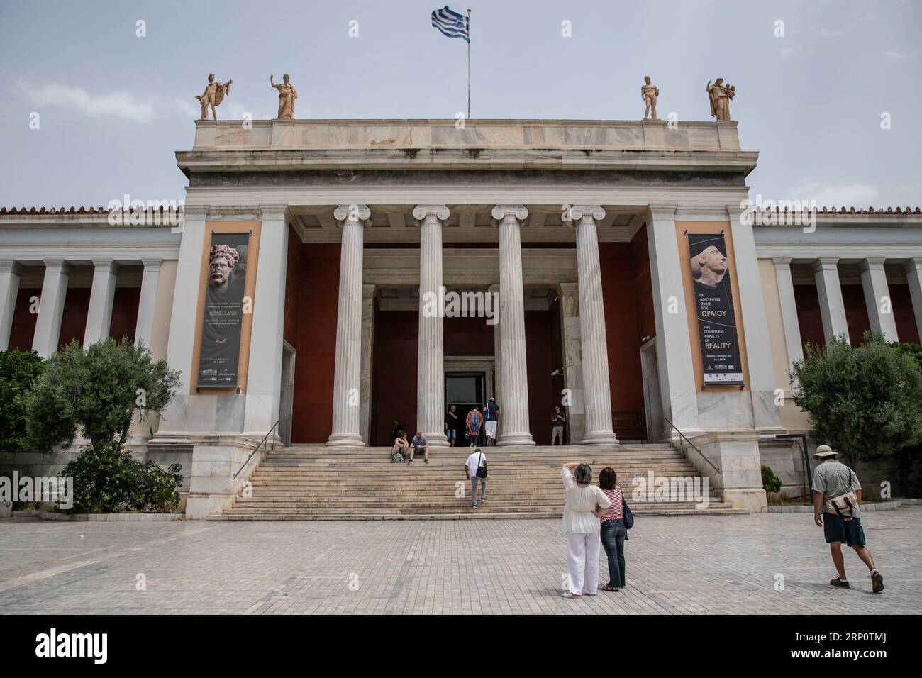 (180525) -- ATHEN, 25. Mai 2018 -- das Bild vom 23. Mai 2018 zeigt das Gebäude des Nationalen Archäologischen Museums in Athen, Griechenland. Das im Zentrum Athens gelegene Archäologische Nationalmuseum beherbergt mehr als 20.000 Exponate, darunter die weltweit beste Sammlung griechischer Antiquitäten. ) GRIECHENLAND-ATHEN-NATIONALES ARCHÄOLOGISCHES MUSEUM LefterisxPartsalis PUBLICATIONxNOTxINxCHN Stockfoto