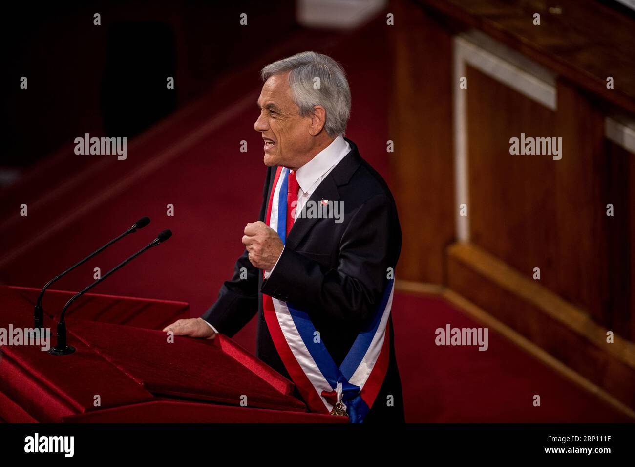 (180602) -- VALPARAISO, 2. Juni 2018 -- der chilenische Präsident Sebastian Pinera hält eine Rede während einer jährlichen Rede zum Zustand der Nation in Valparaiso, Chile, 1. Juni 2018. Chile will, kann und wird ein entwickeltes Land sein, sagte der chilenische Präsident Sebastian Pinera während einer jährlichen Rede zum Zustand der Nation am Freitag. (Zxj) CHILE-VALPARAISO-JÄHRLICHE LANDESADRESSE ChileanxPresidentialxOffice PUBLICATIONxNOTxINxCHN Stockfoto