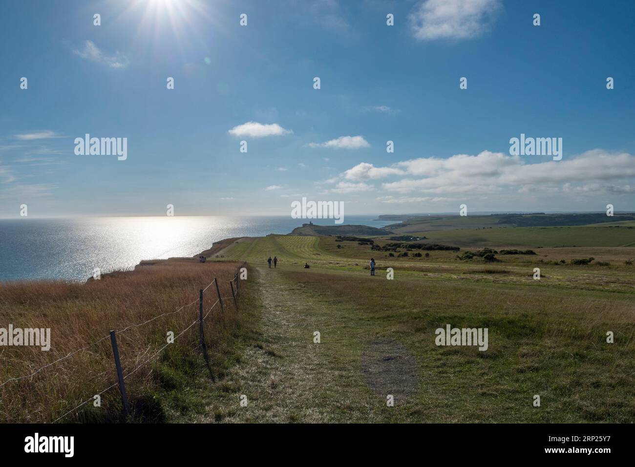 Atemberaubender Blick auf den Beachy Head in Richtung Brighton, East Sussex, Großbritannien. Stockfoto