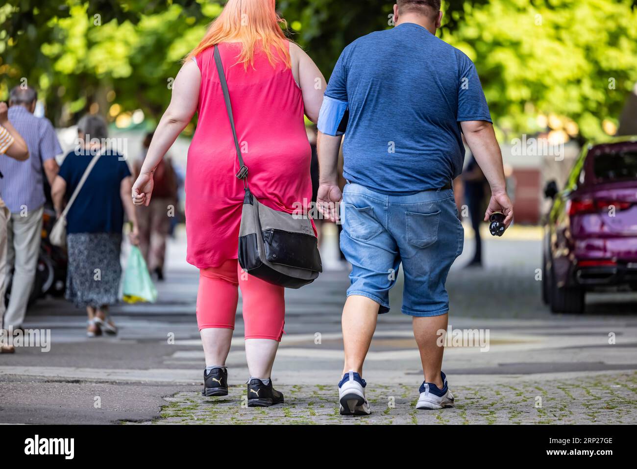 Mann und Frau mit Übergewicht, Adipositas, Adipositas, Stuttgart, Baden-Württemberg, Deutschland Stockfoto