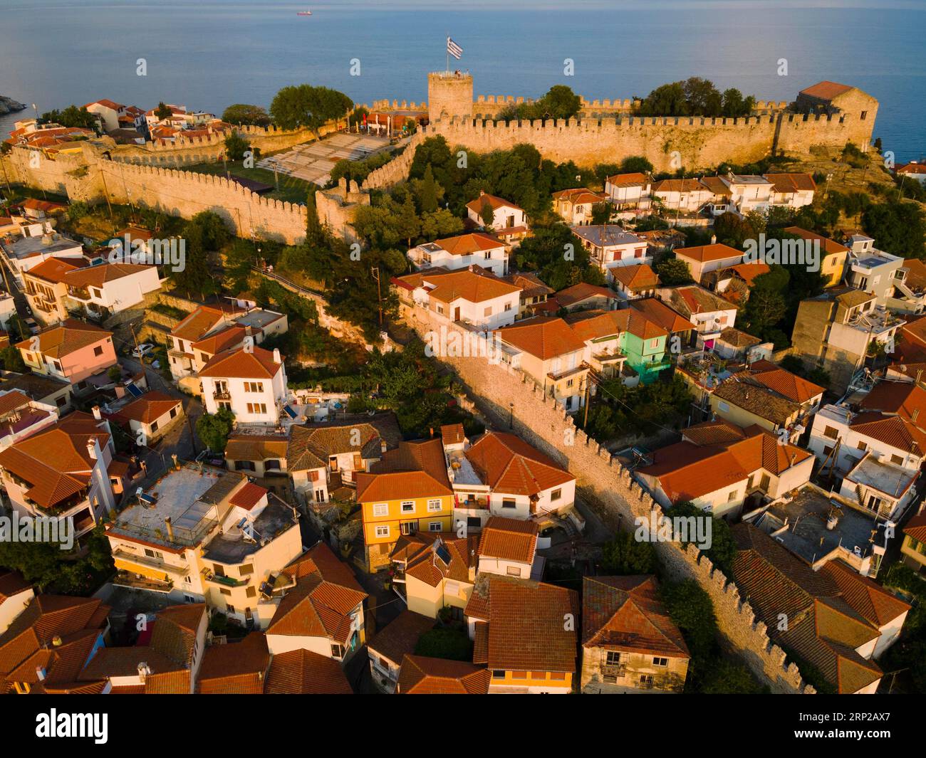 Luftaufnahme, Abendlicht, Altstadt, Kavala, Dimos Kavalas, Ostmakedonien und Thrakien, Golf von Thasos, Golf von Kavala, Thrakisches Meer, Griechenland Stockfoto