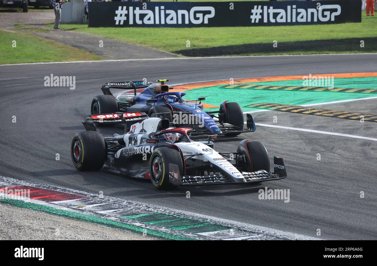 Monza, Italien. September 2023. MONZA, Italien, 23. September 2023; #40, Liam LAWSON, NZL, Scuderia Alpha Tauri, AT04, Honda RBPT, Passnummer 2, Logan Sargeant, USA, Team Williams F1 FW45, Mercedes-Motor, Parco di Monza, Autodromo, Formel 1, F1, großer Preis von Italien, GP d'Italie, Motorsport, Formel1, Honorarpflichtiges Foto, gebührenpflichtiges Bild, Copyright © Gabriele MOLETI/ATP Images (MOLETI Gabriele/ATP/SPP) Credit: SPP Sport Press Photo. Alamy Live News Stockfoto