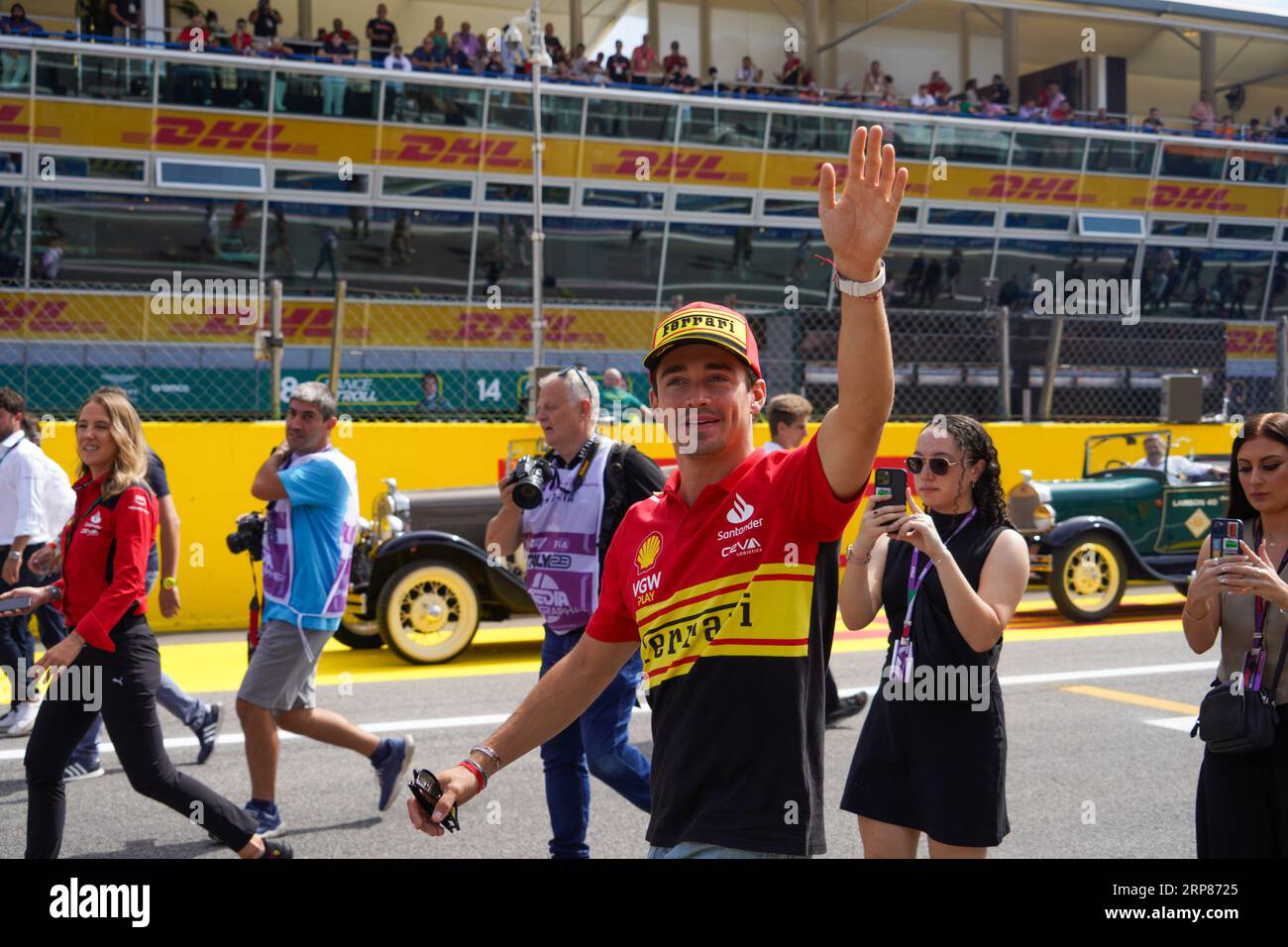 Monza, Italien. September 2023. Charles Leclerc aus Monaco fuhr den Scuderia Ferrari SF-23 Ferrari während der Formel 1 Pirelli GP d'Italia. Quelle: Alessio Morgese/Alessio Morgese/Emage/Alamy Live News Stockfoto