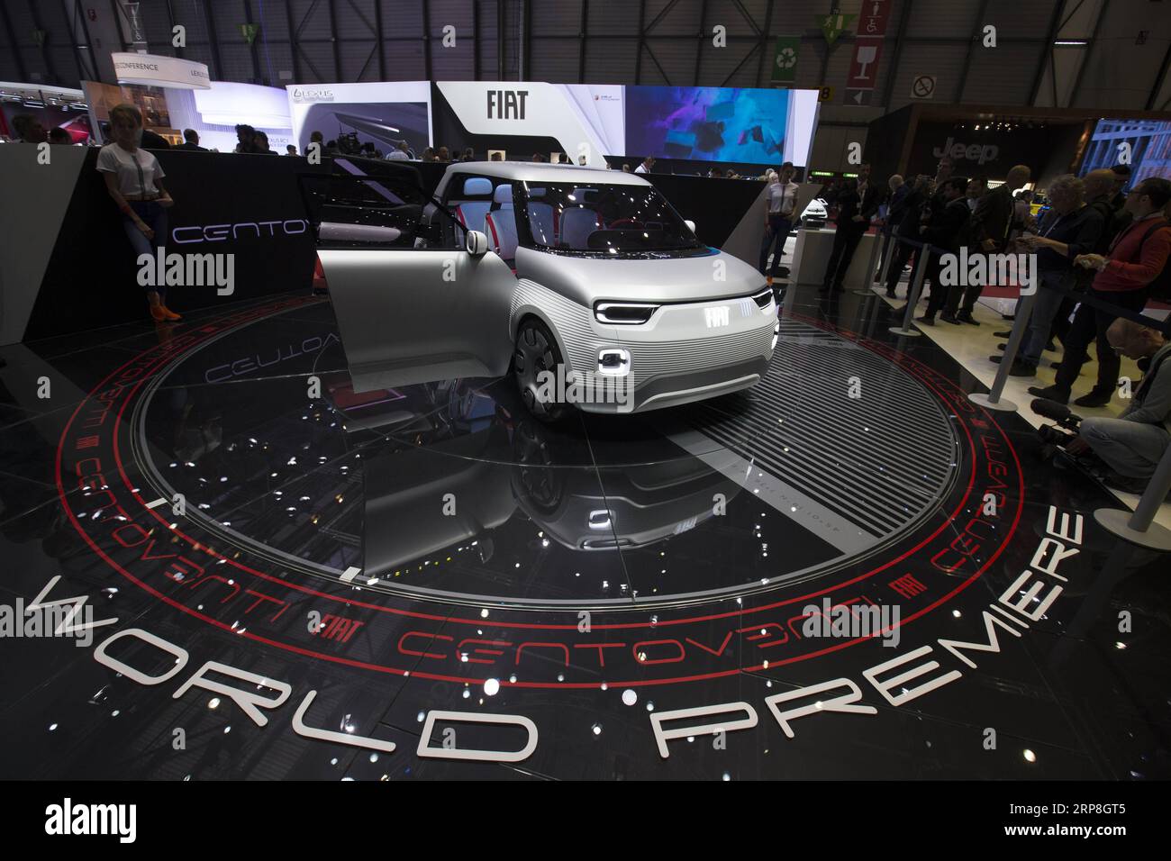 (190305) -- GENF, 5. März 2019 (Xinhua) -- Foto aufgenommen am 5. März 2019 zeigt das neue Fiat Concept CentoVenti auf der 89. Internationalen Automobilausstellung in Genf, Schweiz. Die Automobilausstellung ist vom 7. Bis 17. März für die Öffentlichkeit zugänglich. (Xinhua/Xu Jinquan) SCHWEIZ-GENF-INTERNATIONALE AUTOMOBILAUSSTELLUNG PUBLICATIONxNOTxINxCHN Stockfoto