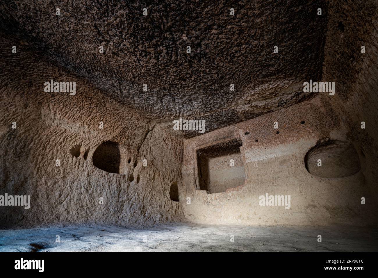 Steingehauene Wohnung im Göreme Open Air Museum. Göreme, Kappadokien, Türkei Stockfoto