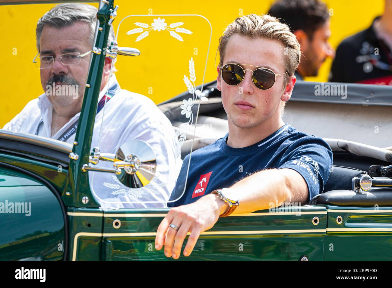 Monza, Italien. September 2023. Liam Lawson, der neuseeländische Fahrer von Scuderia AlphaTauri, nimmt an einer Fahrerparade vor dem italienischen F1-Grand-Prix-Rennen im Autodromo Nazionale Monza Teil. Quelle: SOPA Images Limited/Alamy Live News Stockfoto