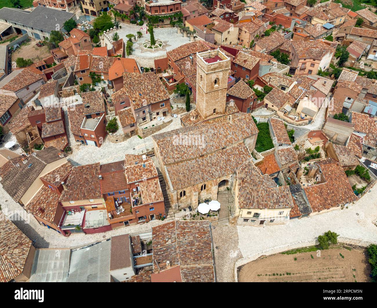 Anento Zaragoza, Kirche von San Blas, gilt als eine der schönsten Städte in Spanien Stockfoto