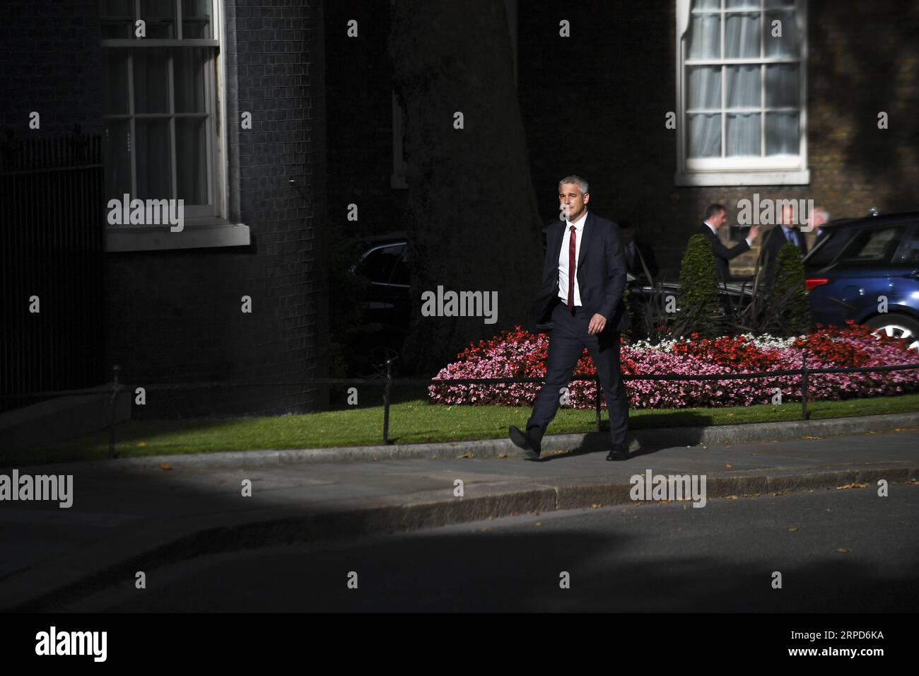 (190724) -- LONDON, 24. Juli 2019 (Xinhua) -- der britische Brexit-Sekretär Stephen Barclay kommt am 24. Juli 2019 in der 10 Downing Street in London an. Der neue britische Premierminister Boris Johnson ernannte am Mittwochabend den ersten seiner neuen Frontbankminister. (Foto: Alberto Pezzali/Xinhua) BRITAIN-LONDON-BORIS JOHNSON-CAB PUBLICATIONxNOTxINxCHN Stockfoto