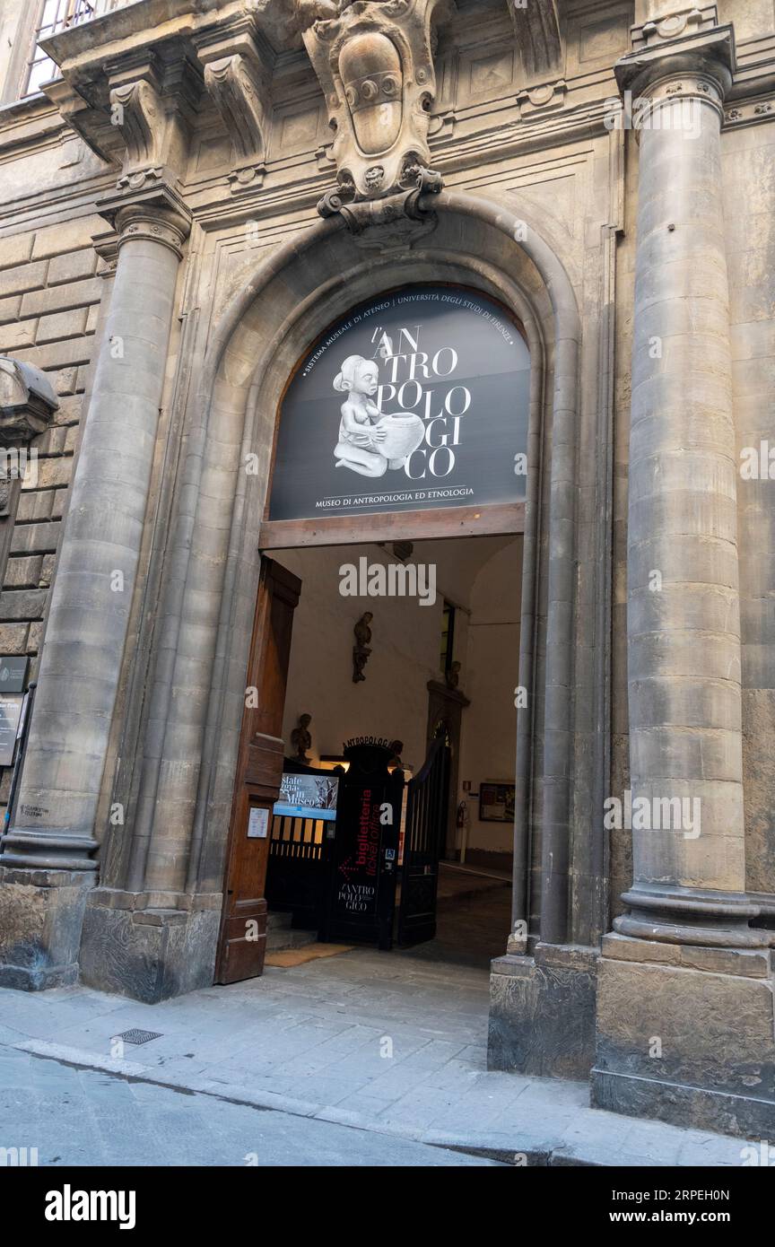 Museo di Antropologia Etnolgia (Museum für Ethnologie und Anthropologie) auf der Via del Proconsolo, Florenz in der Toskana. Das Museum i Stockfoto