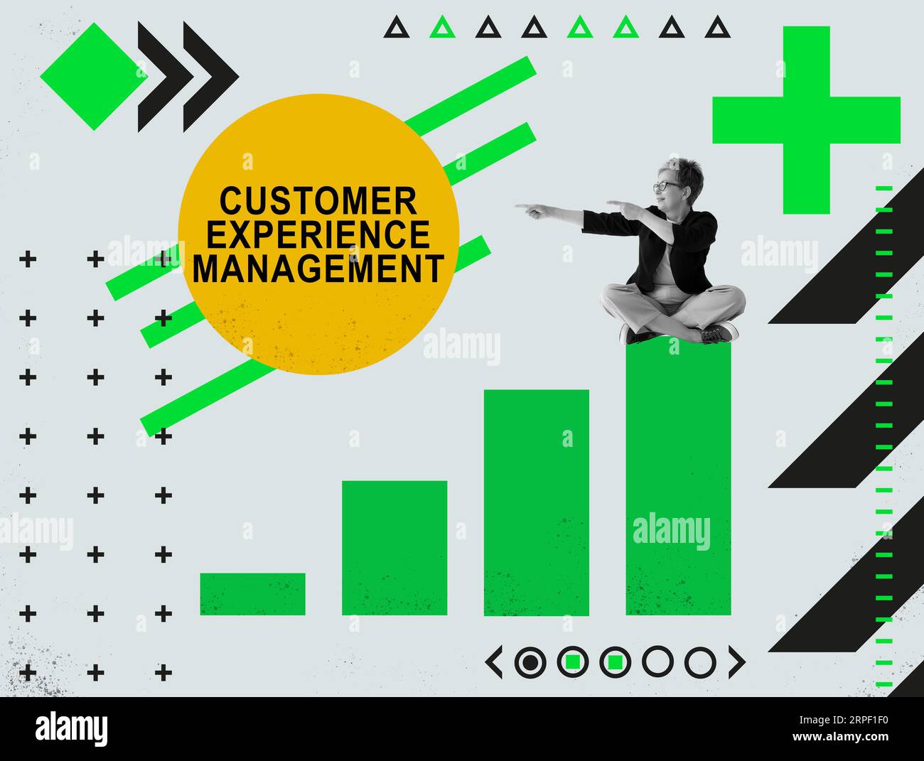 Customer Experience Management. Collage mit einer Frau, die laut als Symbol spricht. Stockfoto