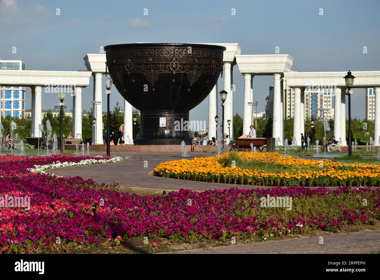 Astana (nur-Sultan), Kasachstan – Moderne Architektur in Astana (nur-Sultan), der Hauptstadt Kasachstans Stockfoto