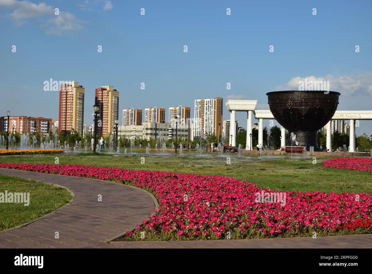 Astana (nur-Sultan), Kasachstan – Moderne Architektur in Astana (nur-Sultan), der Hauptstadt Kasachstans Stockfoto