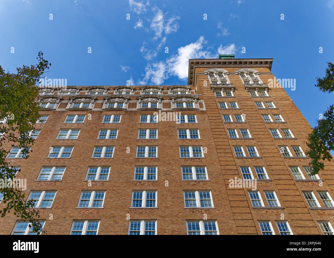 Upper East Side: Schwartz & Gross entwarf das Mark (ehemals Hyde Park Hotel) im neolienischen Renaissancestil. Der Turm wurde 1926 erbaut. Stockfoto