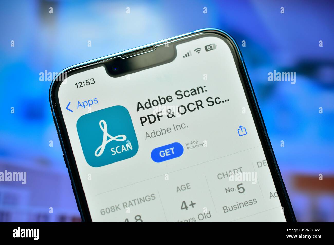New Delhi, Indien 4. September 2023:- Adobe Scan-App zum Konvertieren normaler Dateien in PDF-Dateien Stockfoto