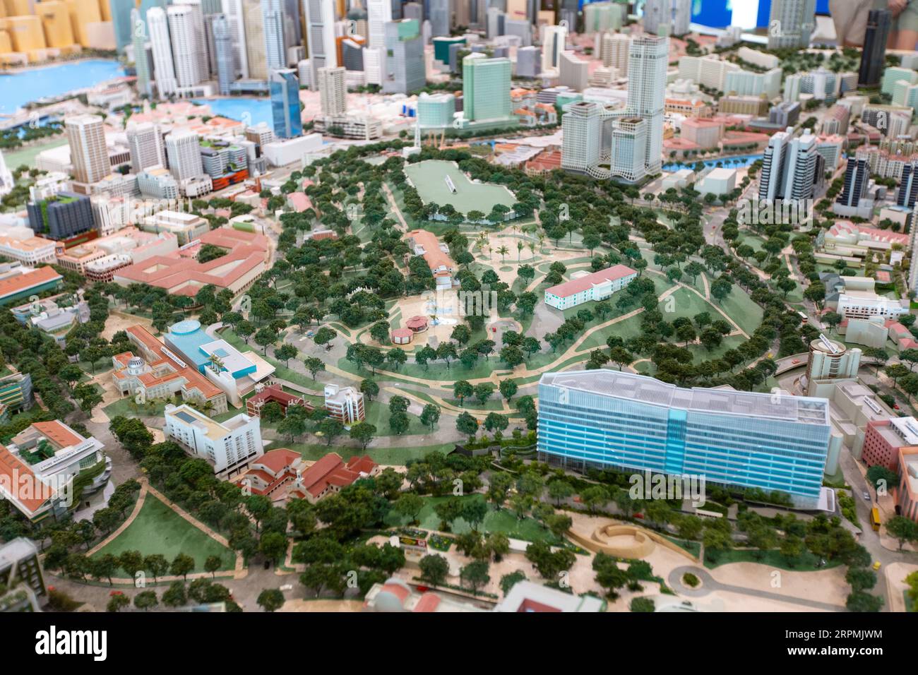 3D-Sandmodelltabelle der städtischen Planungsinfrastruktur in Singapur im Detail. Stockfoto