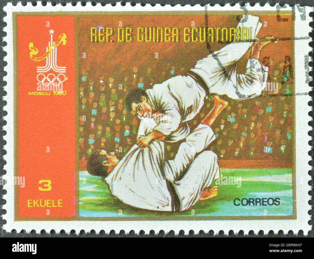 Gestempelte Briefmarke von Äquatorialguinea, die Judo zeigt, Olympische Sommerspiele 1980 - Moskau, um 1978. Stockfoto