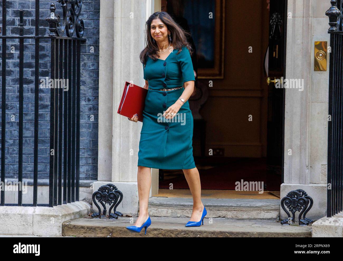 London, Großbritannien. September 2023. Suella Braverman, Innenministerin, verlässt die erste Kabinettssitzung nach der Sommerpause. Quelle: Mark Thomas/Alamy Live News Stockfoto