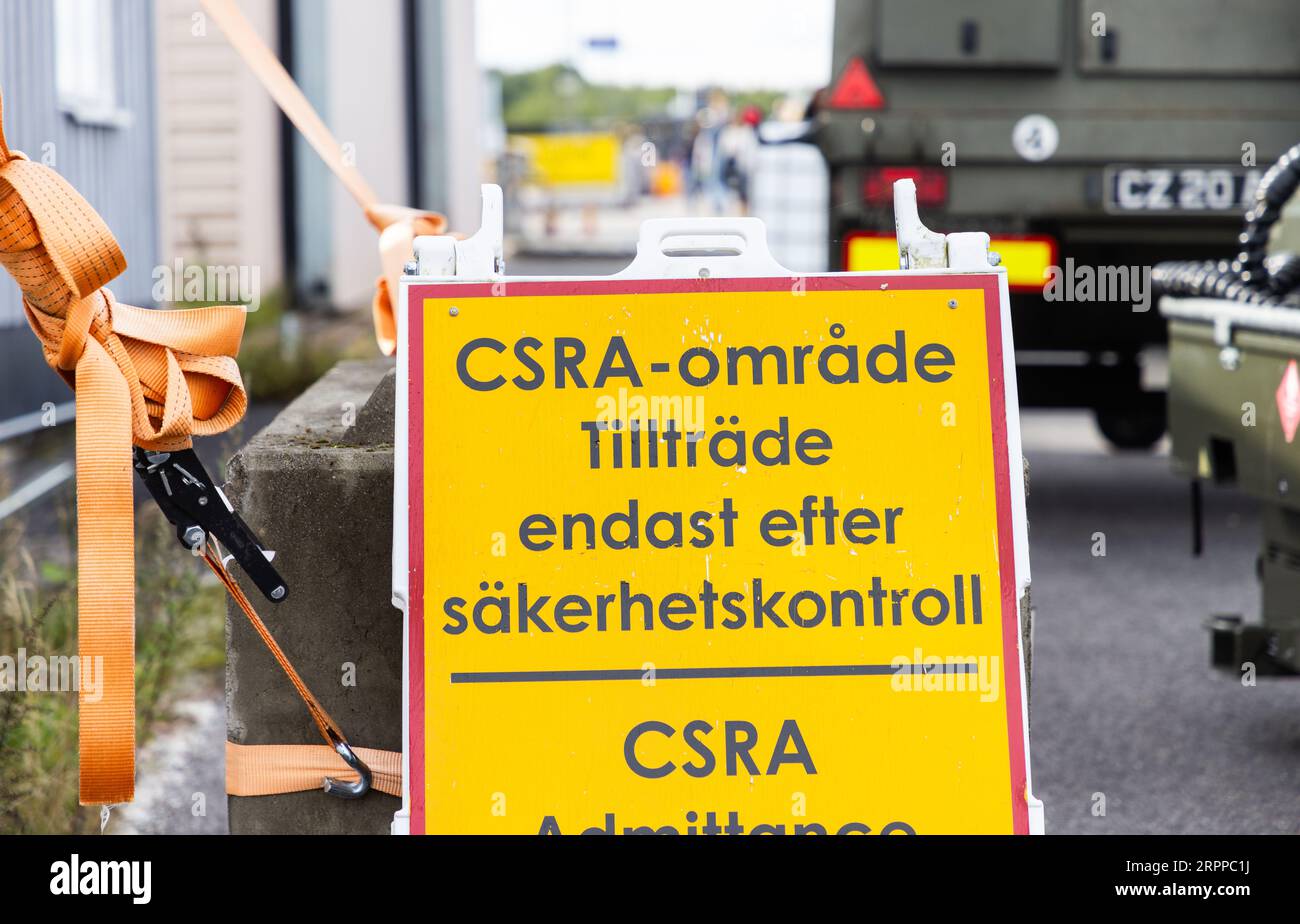 Flughafensymbole, CSRA-Zulassung, Örebro Flughafen, Örebro, Schweden. Stockfoto