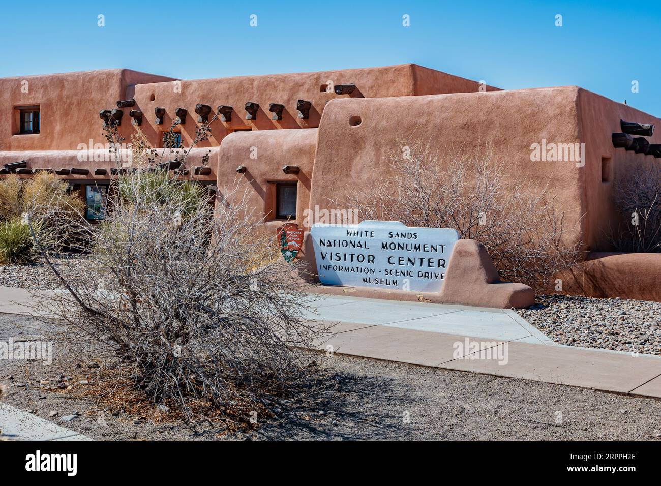 Eintritt zum White Sands National Monument Visitor Center in der Nähe von Alamogordo, New Mexico Stockfoto