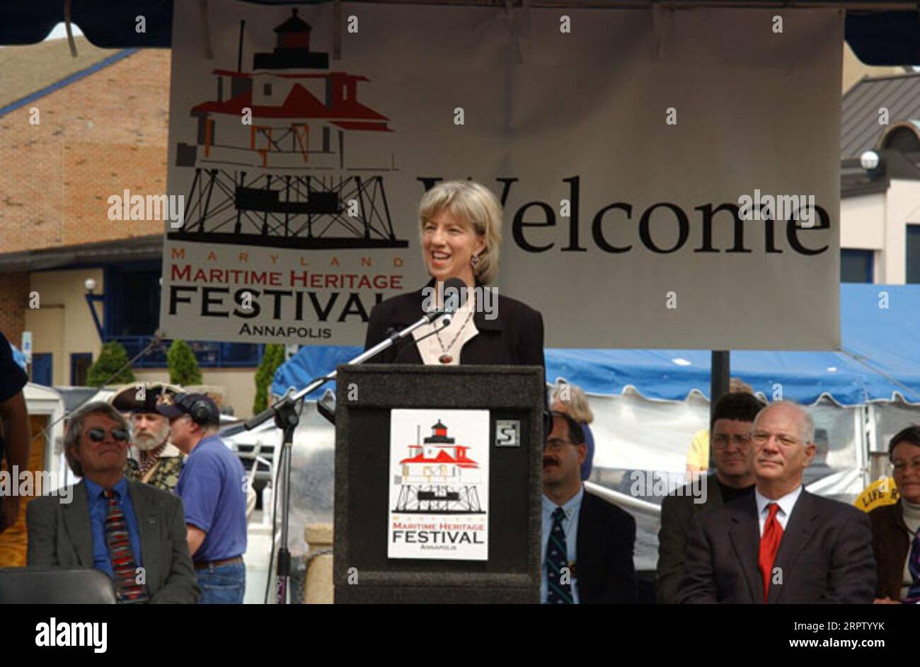 Besuch von Secretary Gale Norton in Annapolis, Maryland, für Zeremonien und damit verbundene Touren anlässlich des Transfers des Thomas Point Shoal Lighthouse von der US-Küstenwache in die Stadt Annapolis und ihren gemeinnützigen Partner, die U.S. Lighthouse Society Stockfoto