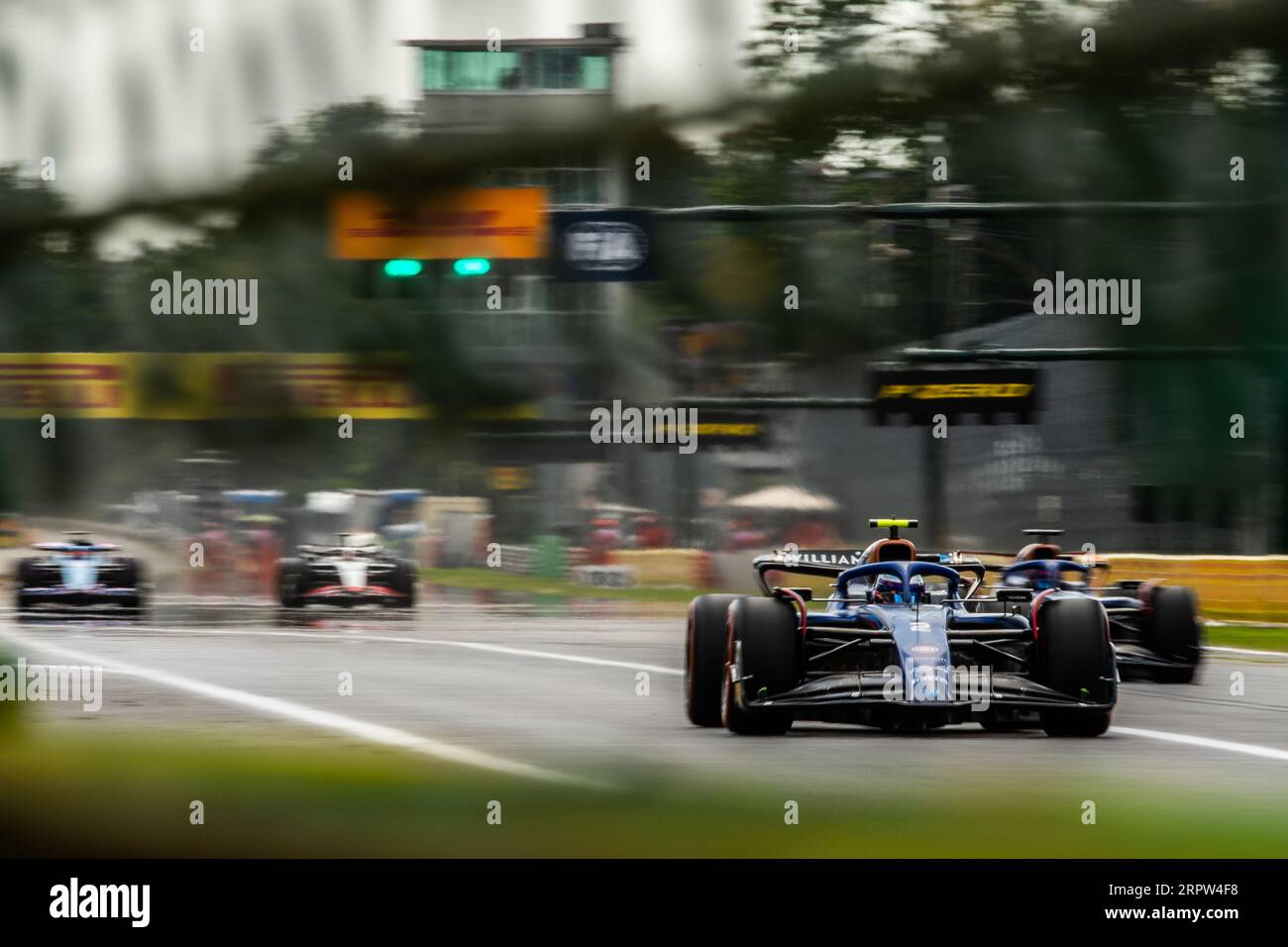 Monza, Italien - 01. SEPTEMBER 2023, #2 Logan Sargeant (USA, Williams), #23 Alex Albon (THAI, Williams), freies Training vor der Qualifikation für den F1 Ita 2023 Stockfoto