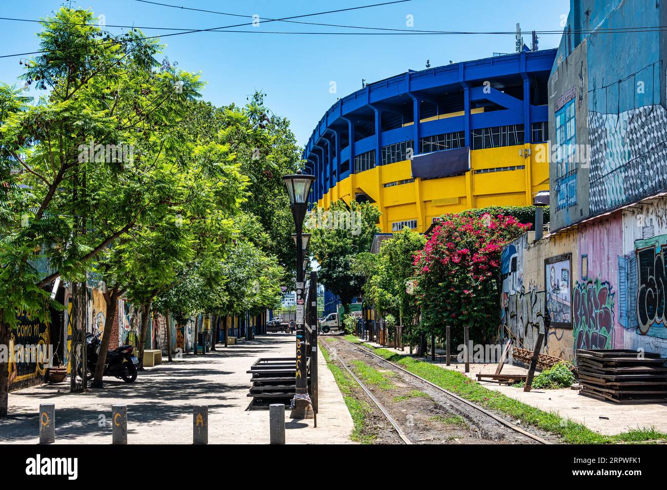 Außenansicht des Fußballstadions La Bombonera, Boca Juniors in La Boca, Buenos Aires in Argentinien Stockfoto