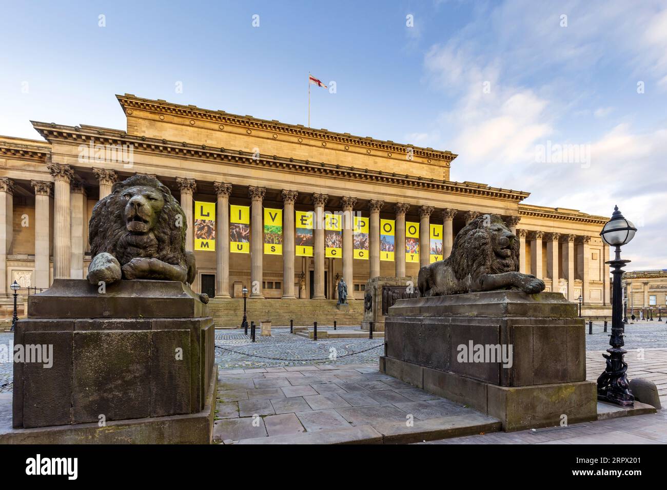 St George's Hall, St George's Place, Liverpool Stadtzentrum, England. Stockfoto