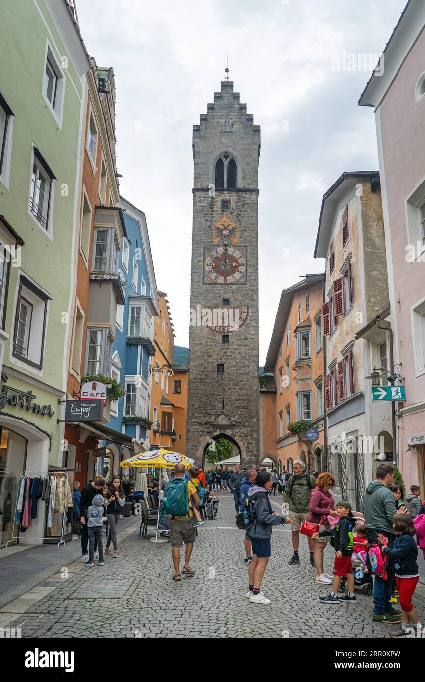 Vipiteno, Südtirol, Italien Straße Stadt Sommer Stockfoto