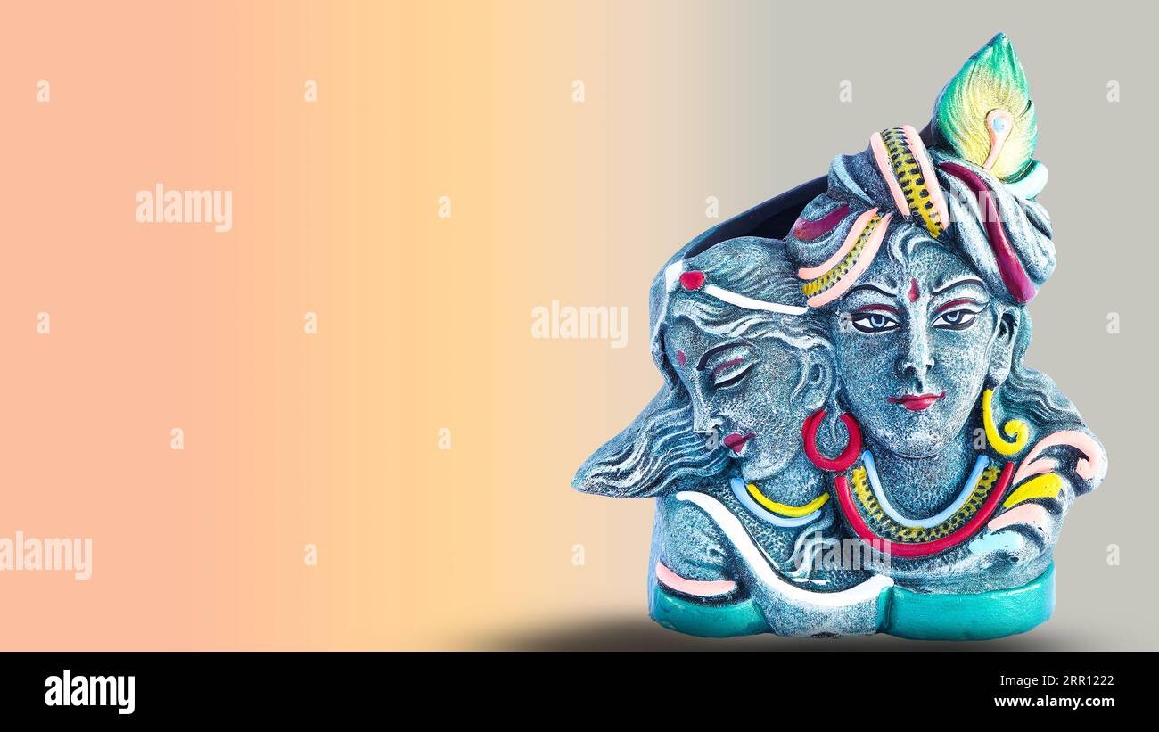 Lord Krishna und Radha, Hindu-Gott Krishna und Radha-Idol aus Gips von paris Stockfoto