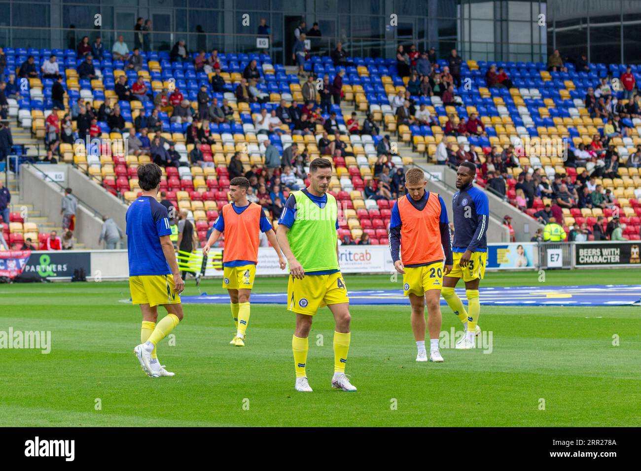 York, Vereinigtes Königreich, 28. August 2023, York City VS Rochdale im LNER Community Stadium, Credit Aaron Badkin. Stockfoto