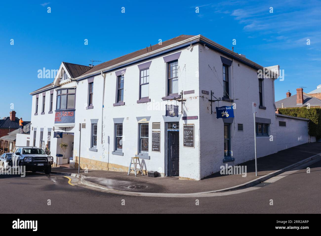 HOBART, AUSTRALIEN, 15. SEPTEMBER 2022: Shipwrights Arms Hotel in Battery Point, einem Vorort in Hobart, Tasmanien, Australien. Berühmt für seine Stockfoto