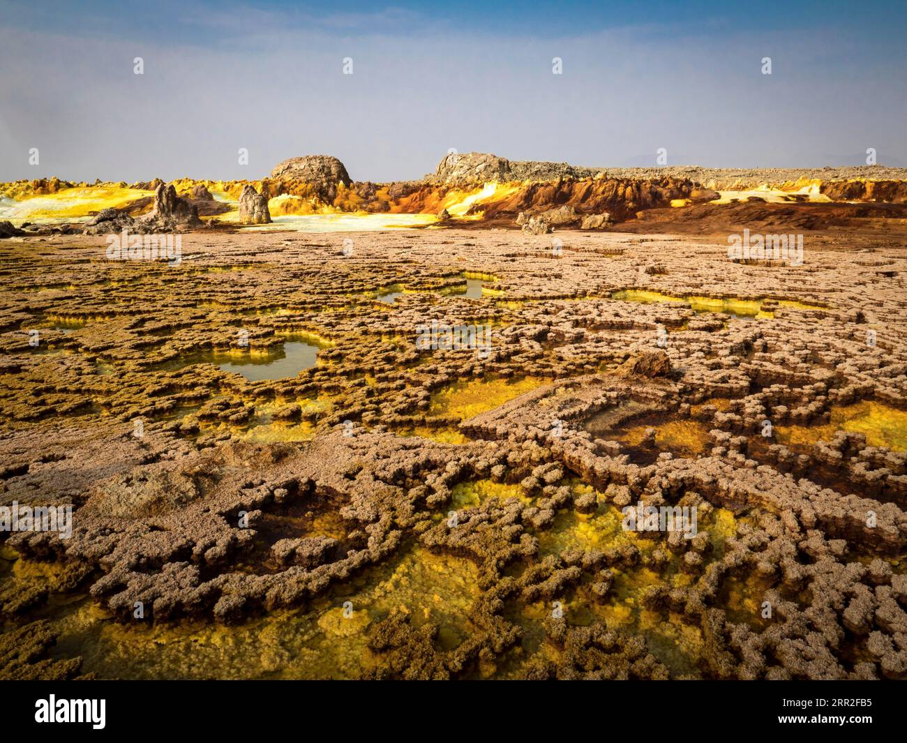 Geothermisches Gebiet mit Schwefelablagerungen und sauren Solen, Dallol, Danakil Depression, Äthiopien Stockfoto