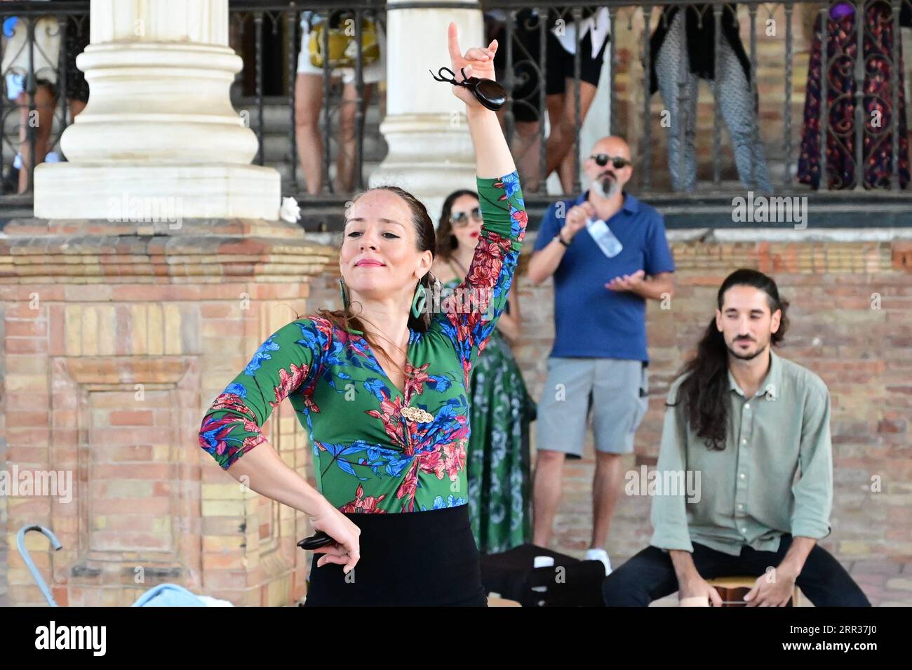 Flamenco-Tanz auf der Plaza de Espana in Sevilla. Stockfoto