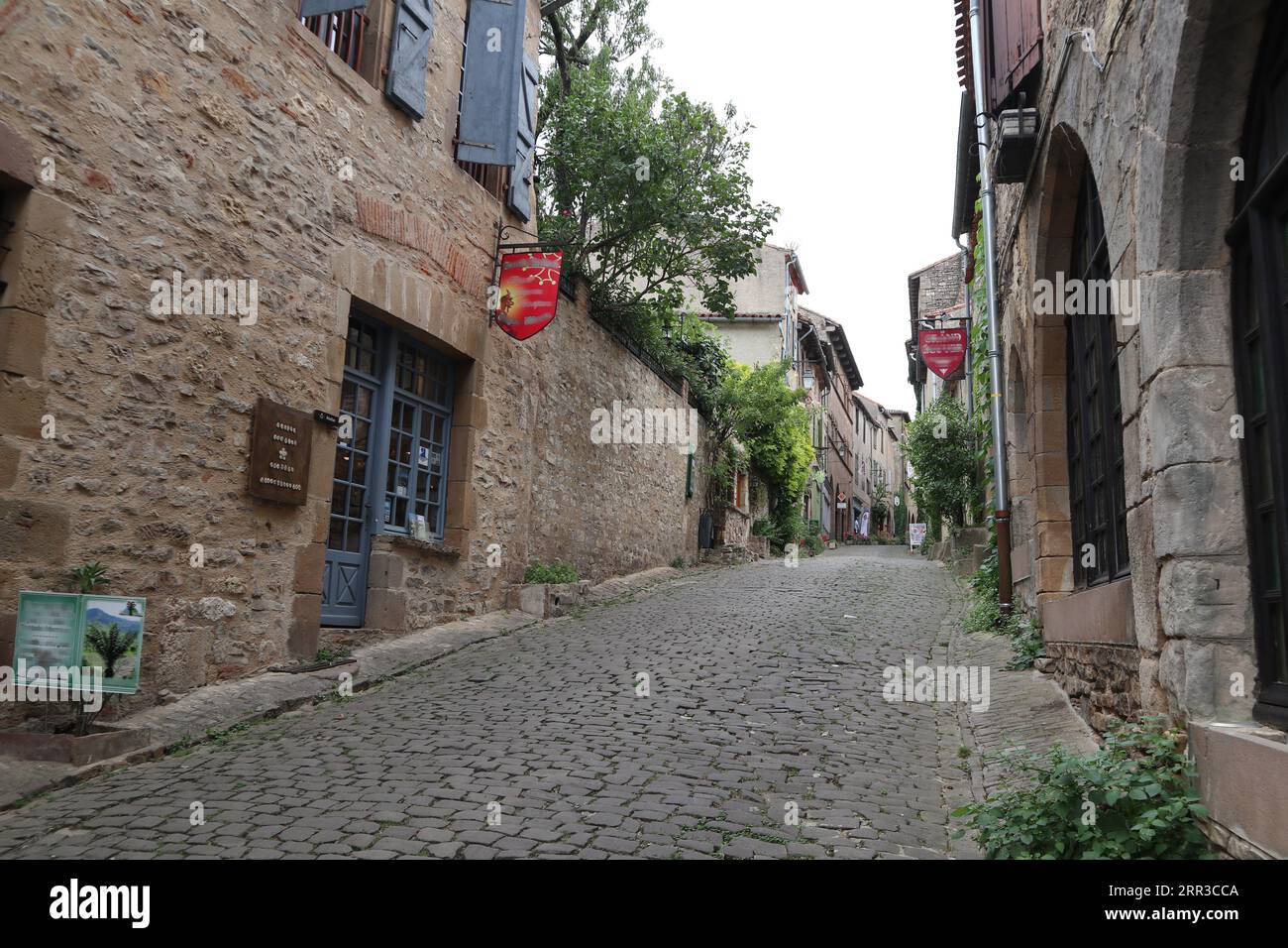 Cordes-sur-Ciel, das schöne Dorf in Frankreich Stockfoto