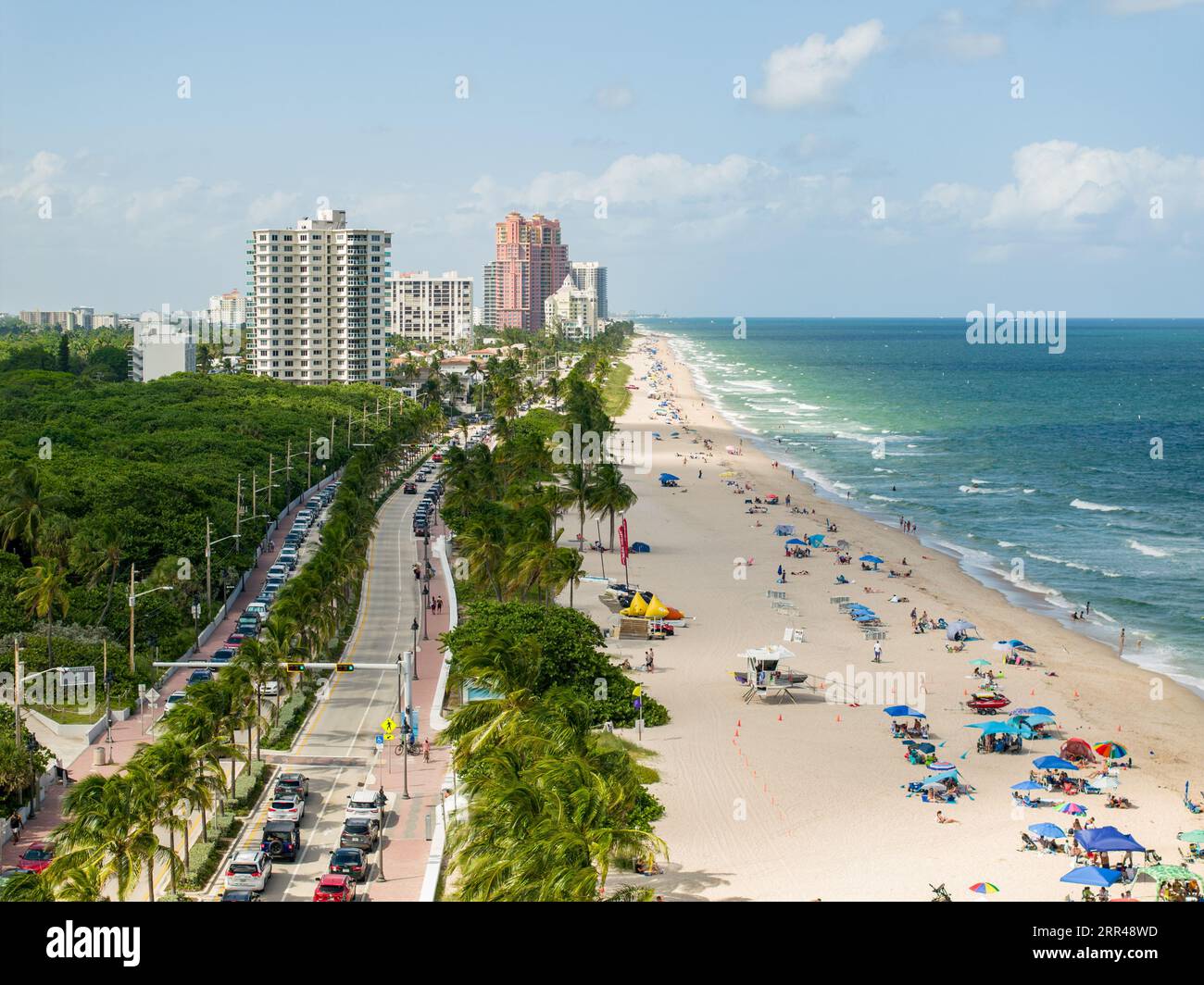 Fort Lauderdale, FL, USA - 3. September 2023: Foto der Flugdrohne Fort Lauderdal Beach Labor Day Holiday Stockfoto