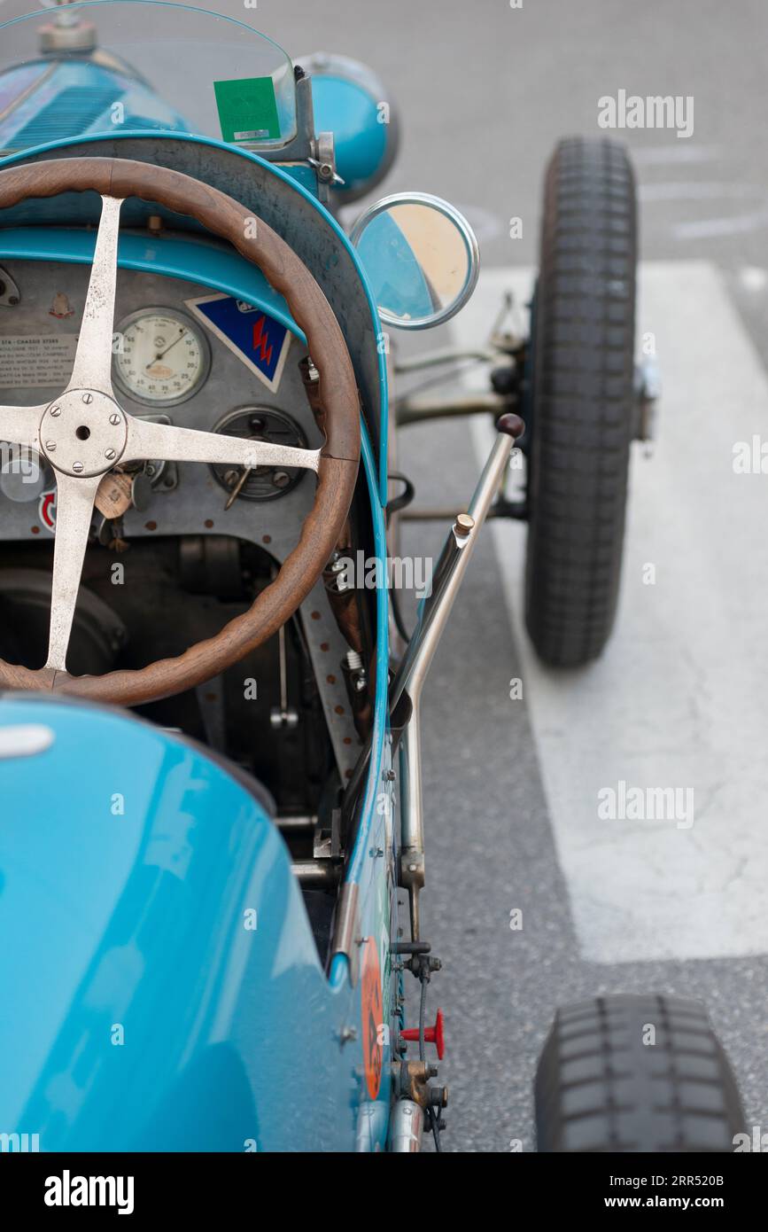 Italien, Lombardei, Treffen der Oldtimer, Holzlenkrad Stockfoto