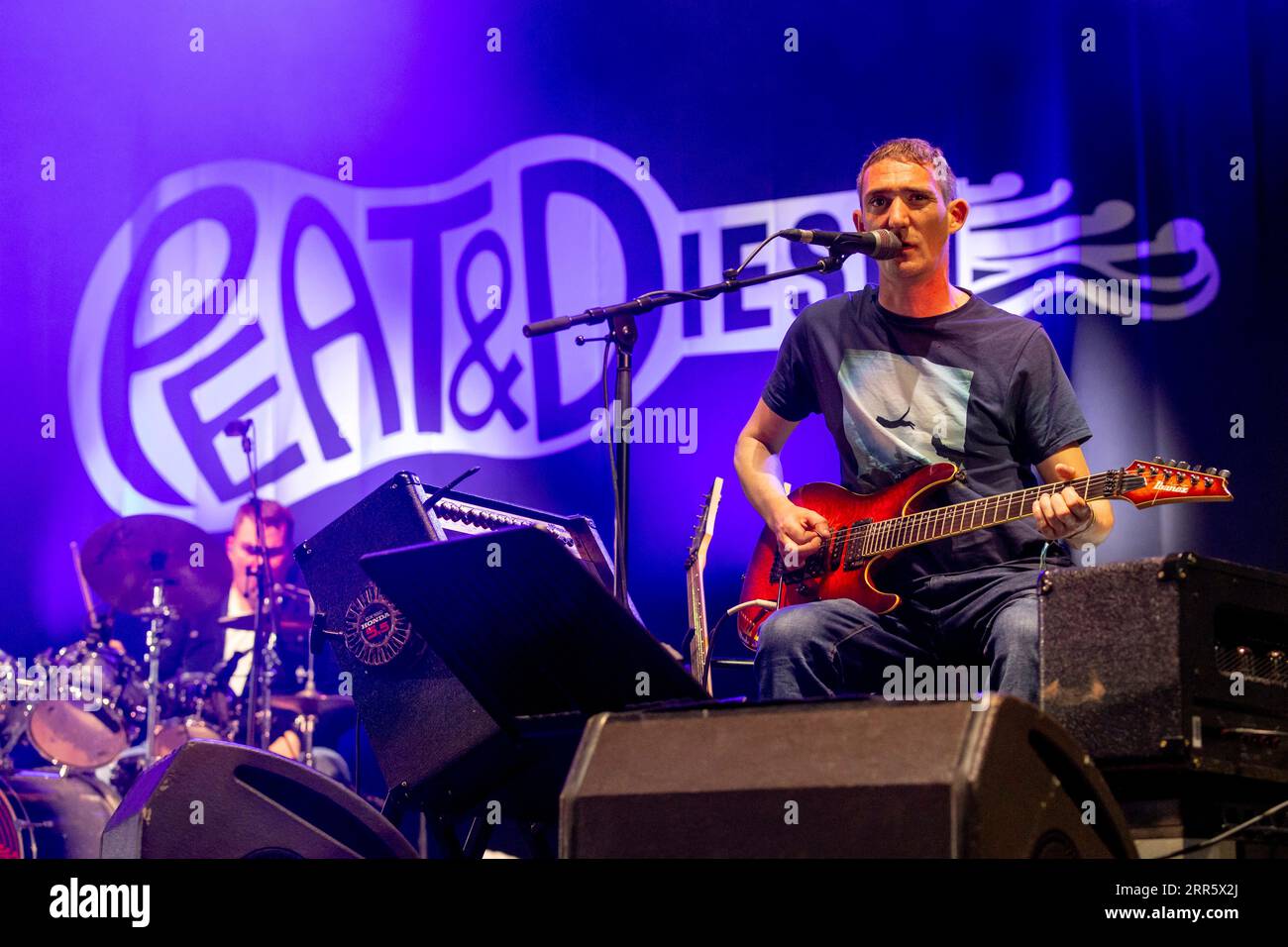 Edinburgh, Großbritannien. September 2023. Torf und Diesel treten am Sonntag, den 3. September 2023, Live auf dem Edge Festival im Lilliardsedge Holiday Park & Golf Course auf. Credit: Alan Rennie/Alamy Live News Stockfoto