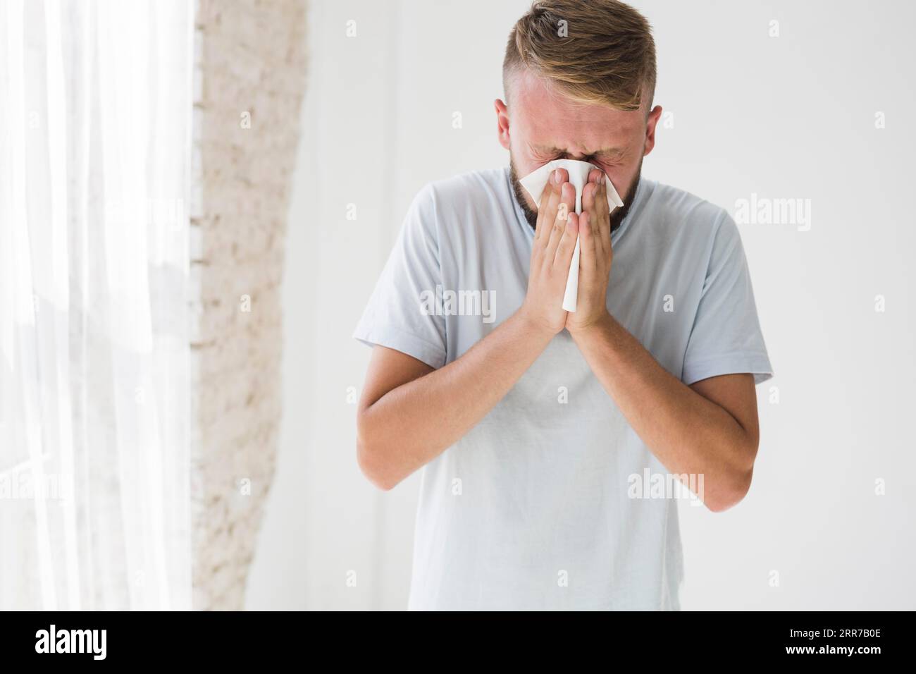 Erkältungskranke Männer Stockfoto