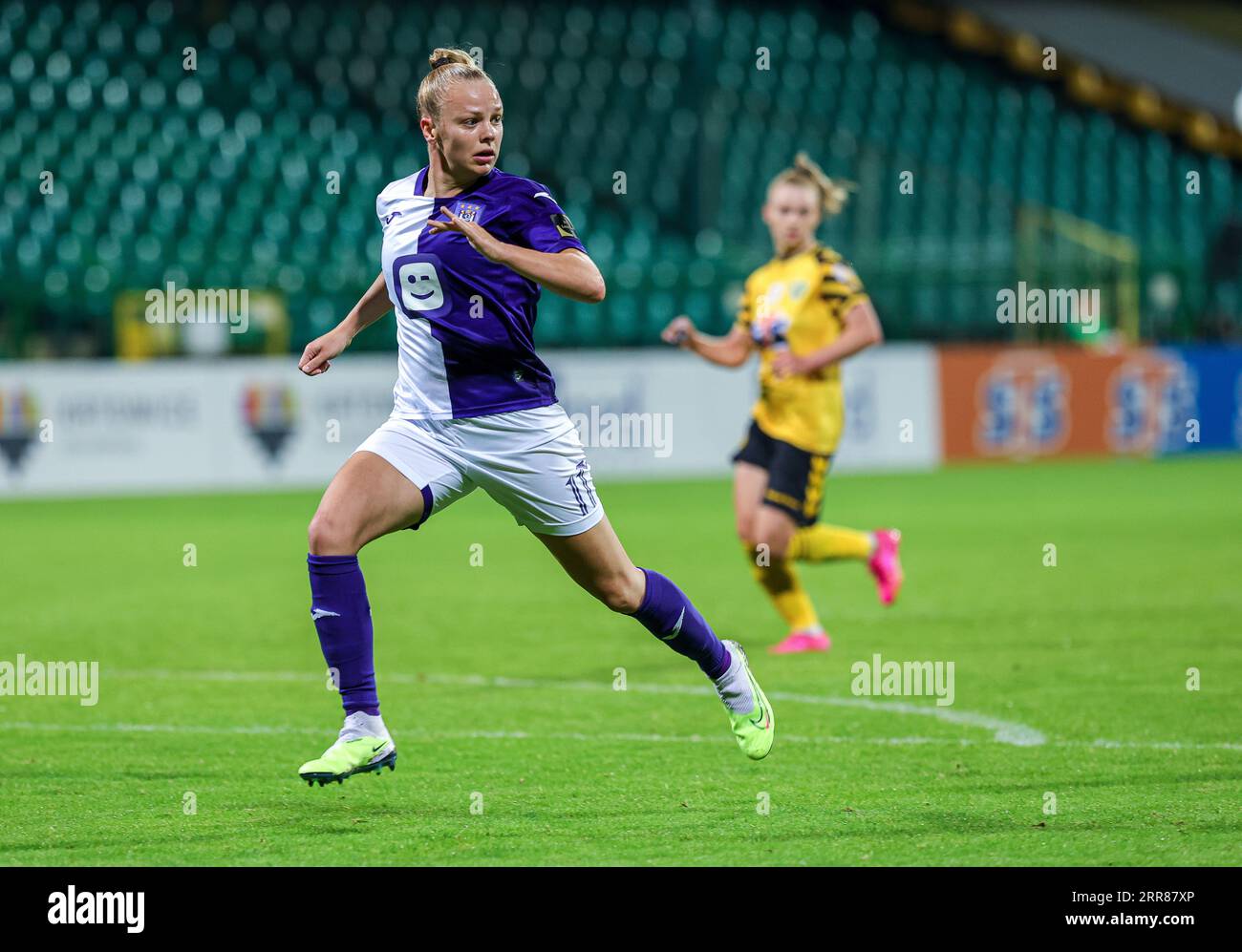 Kattowitz, Polen. September 2023. Sarah Wijnants (11) von Anderlecht, dargestellt während eines Fußballspiels zwischen dem Royal Sporting Club Anderlecht und GKS Katowice Gruppenqualifikationsspiel vor der Saison 2023-2024 der Women's Champions League am Mittwoch, den 6. September 2023 in Katowice, Polen. Quelle: Sportpix/Alamy Live News Stockfoto