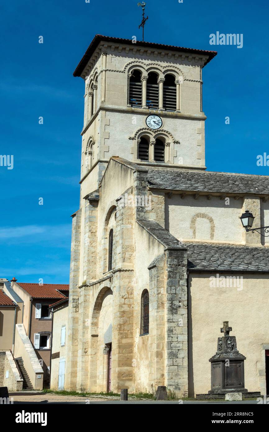 Artonne. St. Martin Kirche. Puy de Dome. Auvergne Rhone Alpes. Frankreich Stockfoto