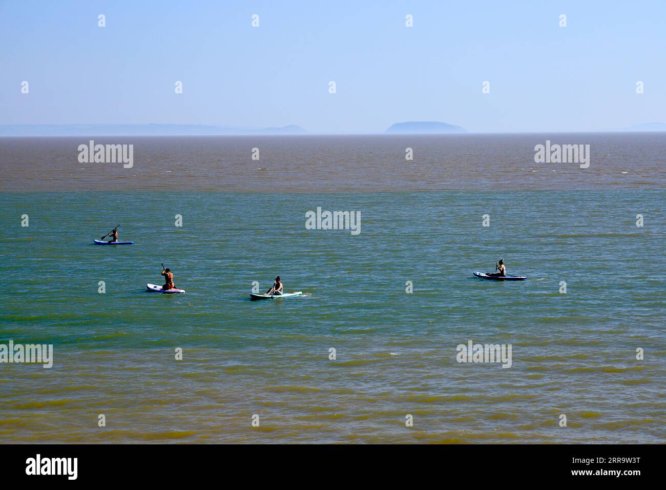 Paddeltour, Jacksons Bay, Barry Island, Vale of Glamorgan, South Wales, UK. Stockfoto