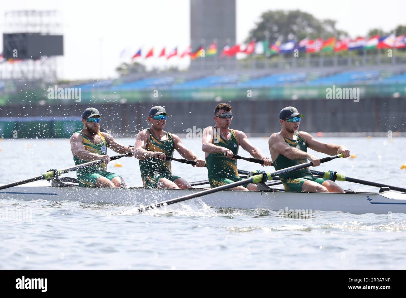 210720 -- TOKIO, 20. Juli 2021 -- Mitglieder des südafrikanischen Ruderteams nehmen am 20. Juli 2021 an einer Trainingsveranstaltung auf dem Sea Forest Waterway Teil, wo ab dem 23. Juli 2020 die Olympischen Spiele in Tokio ausgetragen werden. TOKYO2020JAPAN-TOKYO-OLY-RUDERN-SEEWALDWASSERSTRASSE DUXXIAOYI PUBLICATIONXNOTXINXCHN Stockfoto