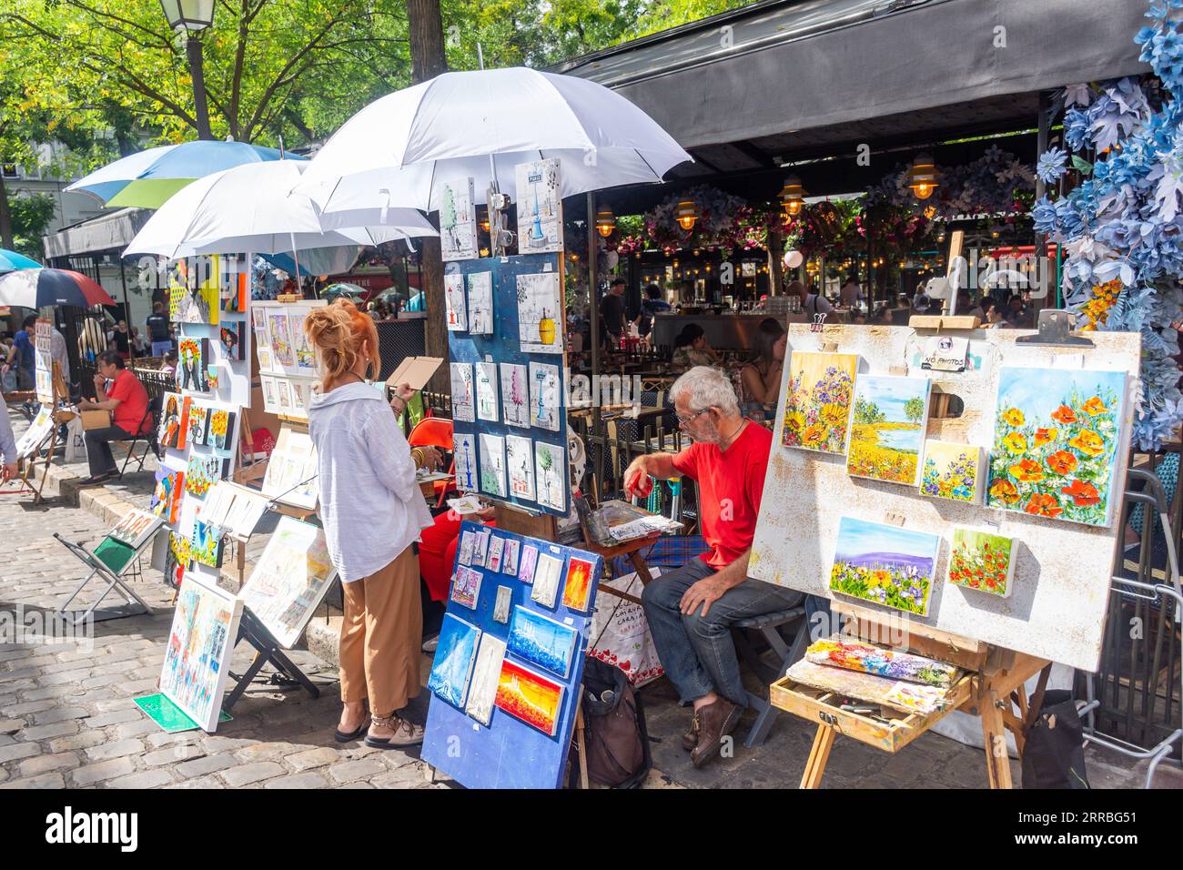 Künstler-Stände in Montmartre, Place du Tertre, Paris, Île-de-France, Frankreich Stockfoto